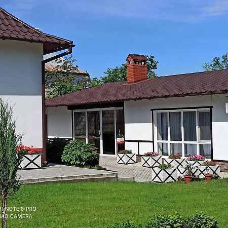 Hotel Экодом Bilhorod-Dnistrovsʼkyy Esterno foto