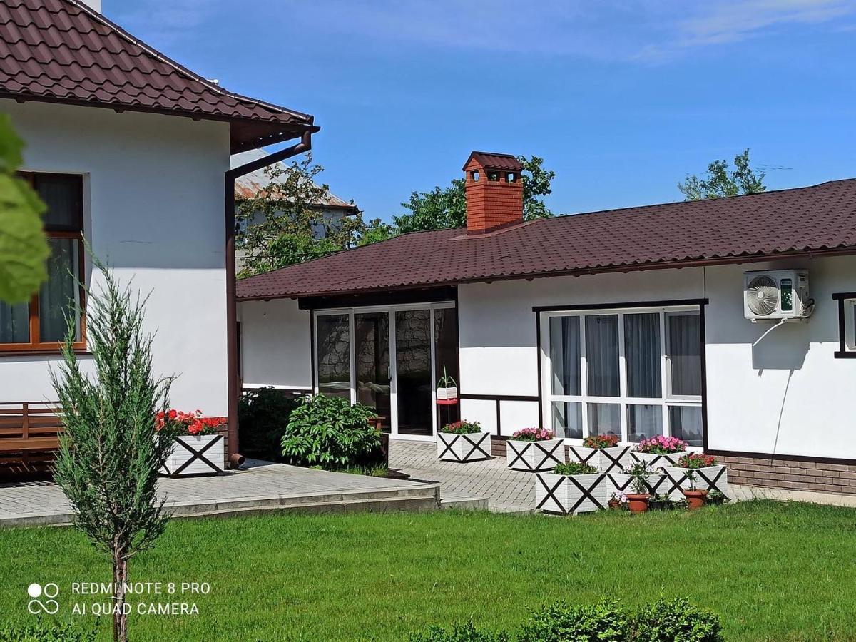 Hotel Экодом Bilhorod-Dnistrovsʼkyy Esterno foto